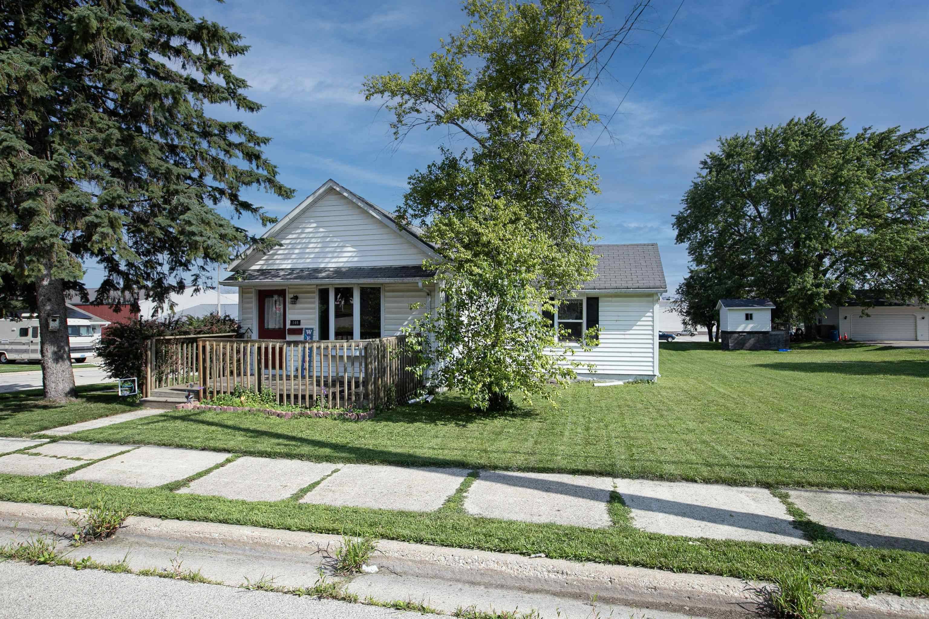 149 W FACTORY ST, Seymour, WI 54165-1420
