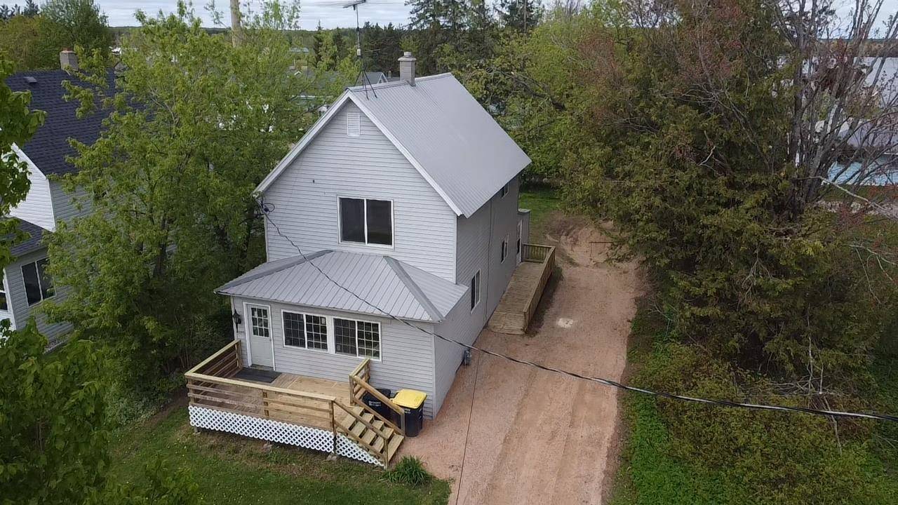 Laona, WI 54541,5357 LINDEN ST