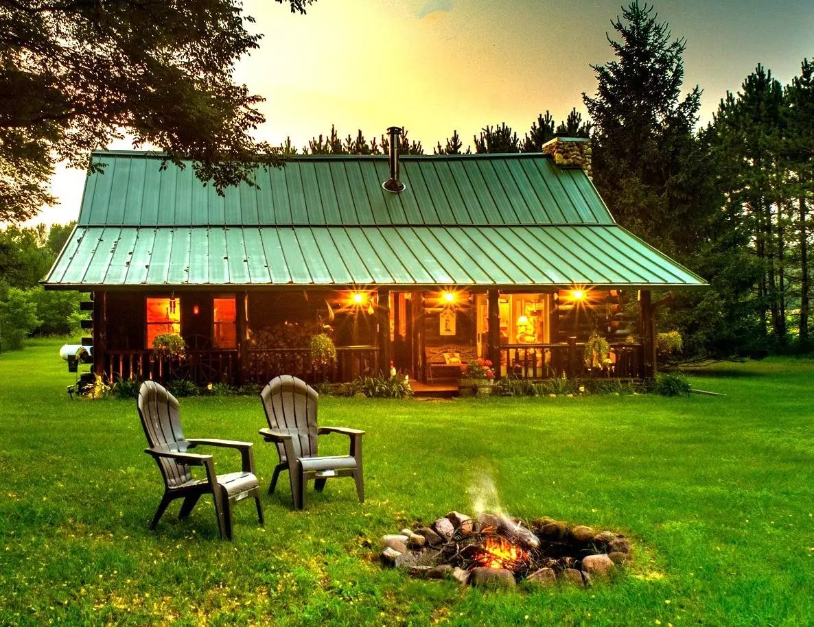 Neshkoro, WI 54960,W1242 MALLARD LN