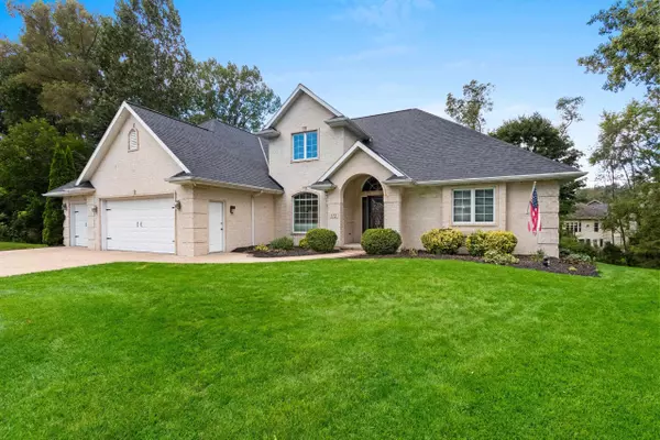 Green Bay, WI 54302-5254,175 BURGUNDY CT