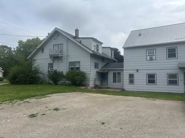 Little Chute, WI 54140-2035,825 PARK AVE