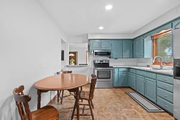 Kaukauna, WI 54130,525 W 8TH ST