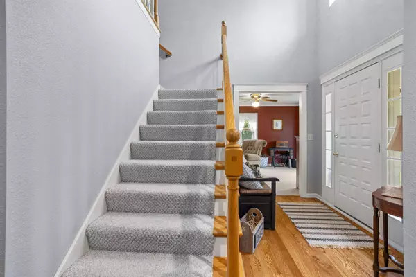 Menasha, WI 54952,845 WOODLAND DR