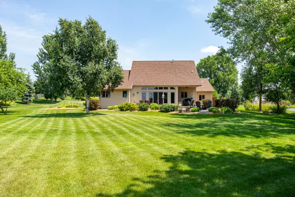 Omro, WI 54963-9451,4001 MARQUART LN