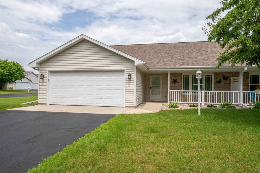 2260 PATRIOT LN #A, Oshkosh, WI 54904