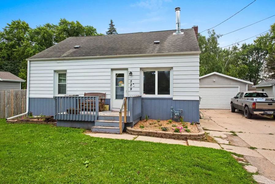 529 MORRIS AVE, Green Bay, WI 54304