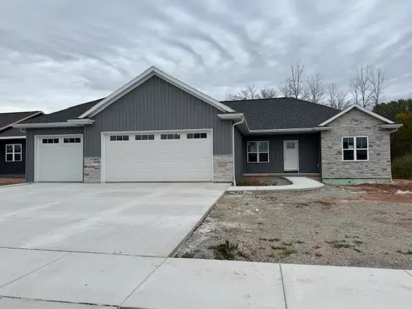 2578 N STELLITA CIR, De Pere, WI 54115