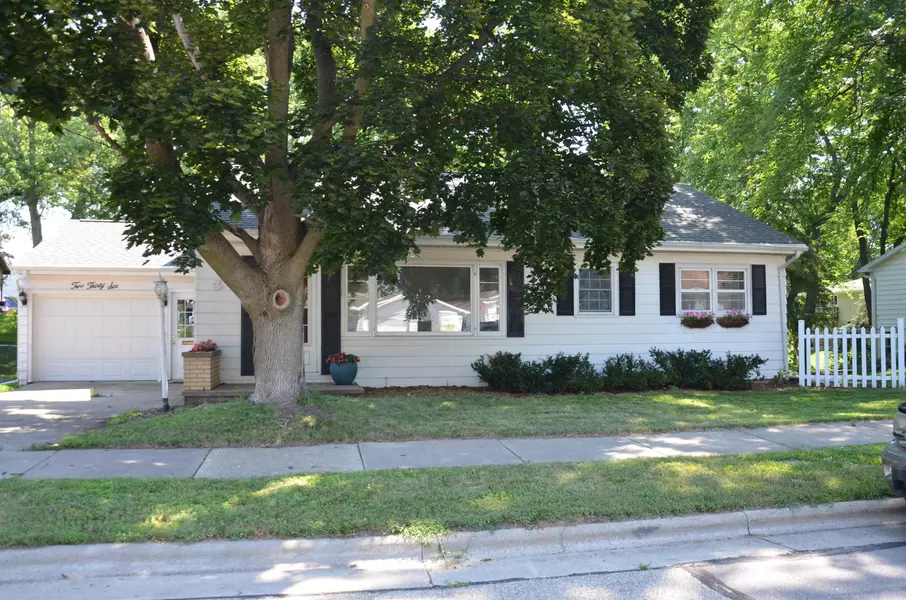 236 FRANKLIN ST, Little Chute, WI 54914