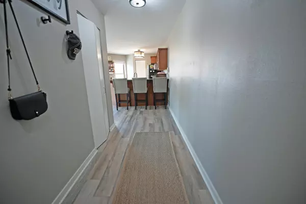 Green Bay, WI 54301,118 S WASHINGTON ST #322A