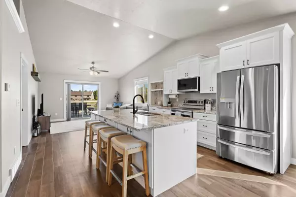 Appleton, WI 54915,2342 E PLANK CIR