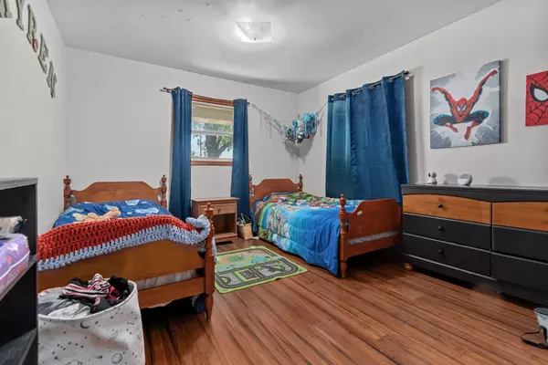 Pulaski, WI 54162-8554,W2028 STATE HIGHWAY 156