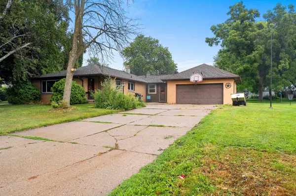 1160 TAFT ST, Little Chute, WI 54140