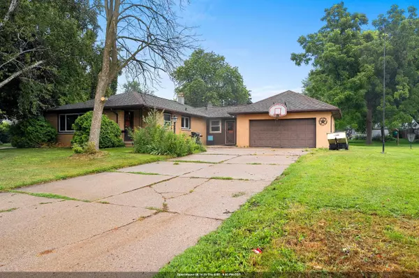 1160 TAFT ST, Little Chute, WI 54140