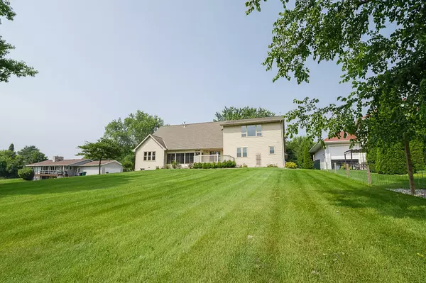 Green Bay, WI 54313-7326,730 PINECREST RD