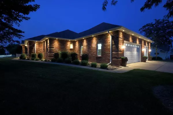 De Pere, WI 54115-1641,2407 RED TAIL GLN