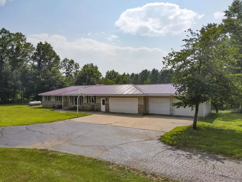 7233 COUNTY ROAD I, Oconto Falls, WI 54154