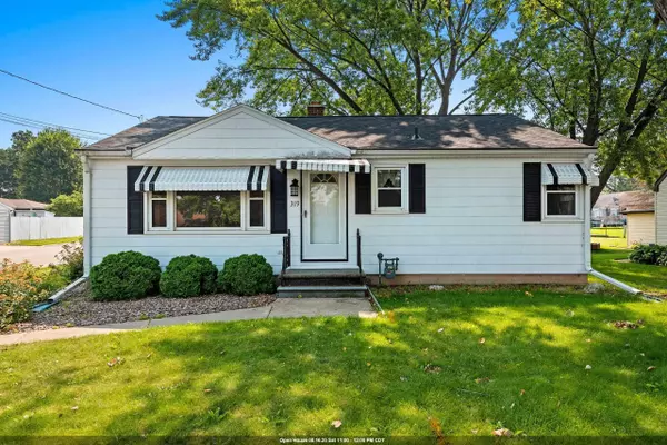 319 LEGION CT, De Pere, WI 54115