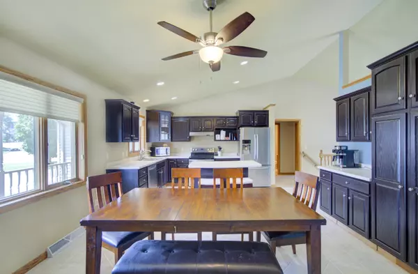 Hortonville, WI 54944,120 CRYSTAL SPRINGS DR
