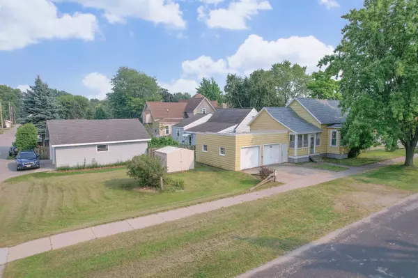 Marinette, WI 54143,638 ELIZABETH AVE