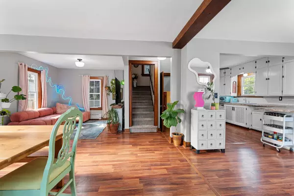 Oshkosh, WI 54902,442 W 18TH AVE