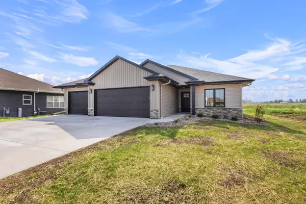 De Pere, WI 54115,726 TAMBOUR CT