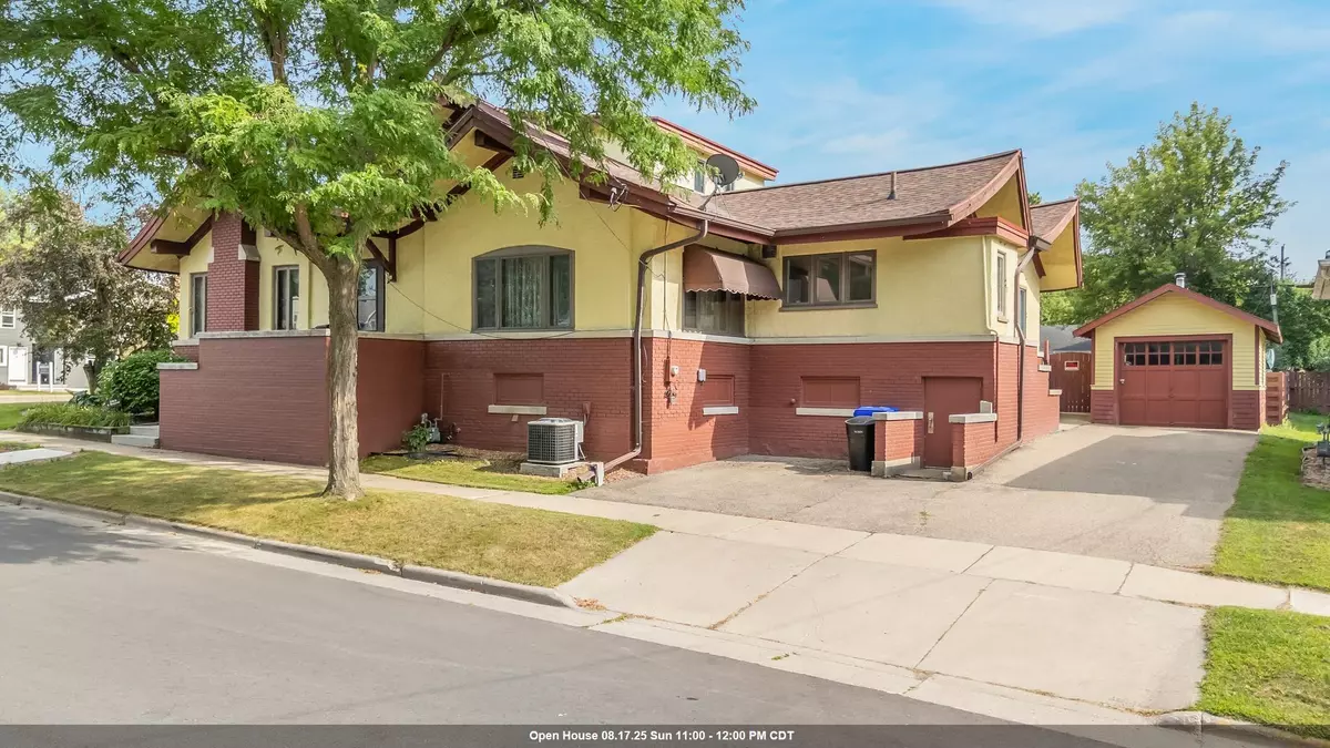 Appleton, WI 54911,703 S MEMORIAL DR