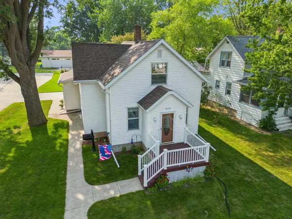 419 N MAIN ST, Brillion, WI 54110