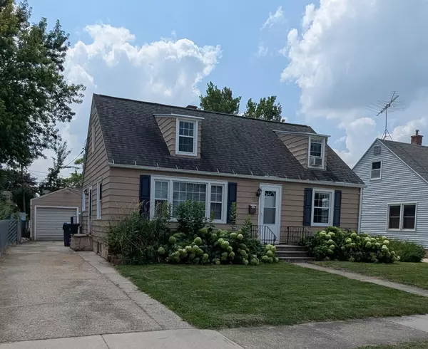 304 E 12TH ST, Fond Du Lac, WI 54935-5985