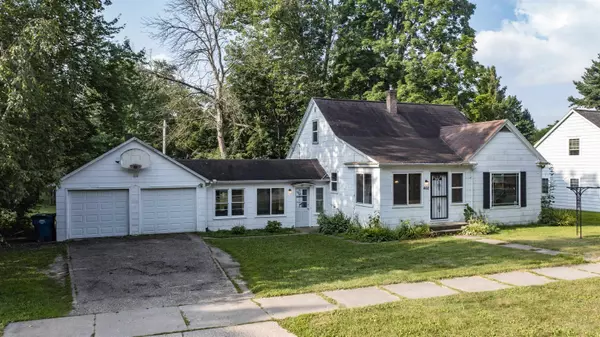 Iola, WI 54945,460 E IOLA ST