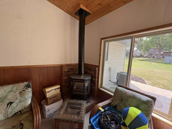 Appleton, WI 54911-1231,3407 N WINDWARD LN