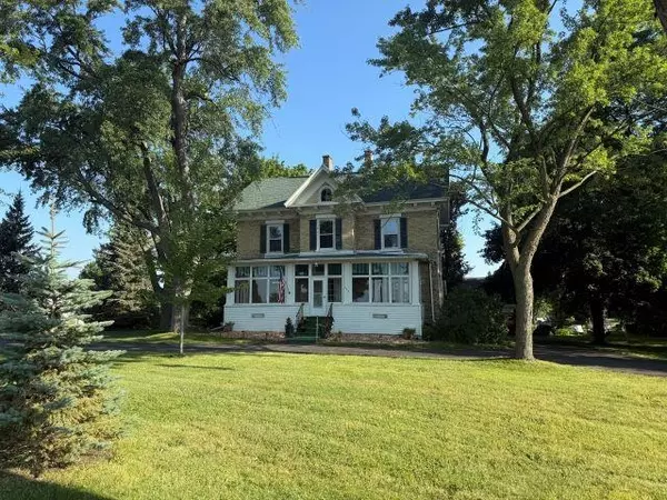 665 RIENZI RD, Fond Du Lac, WI 54935-9603