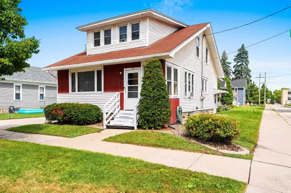 326 W SPRING ST, Appleton, WI 54911