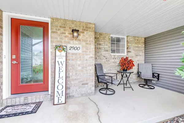 Suamico, WI 54173,2900 SAGEWOOD WAY