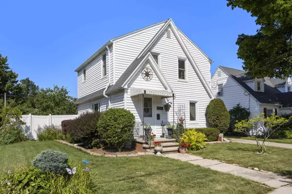 1725 N DIVISION ST, Appleton, WI 54911