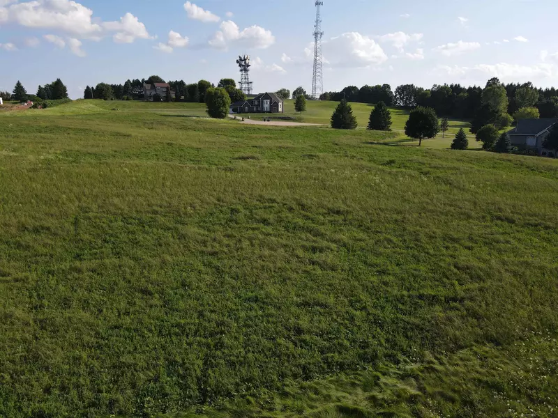 HACKBERRY HILLS RD #37, Hortonville, WI 54944-9769