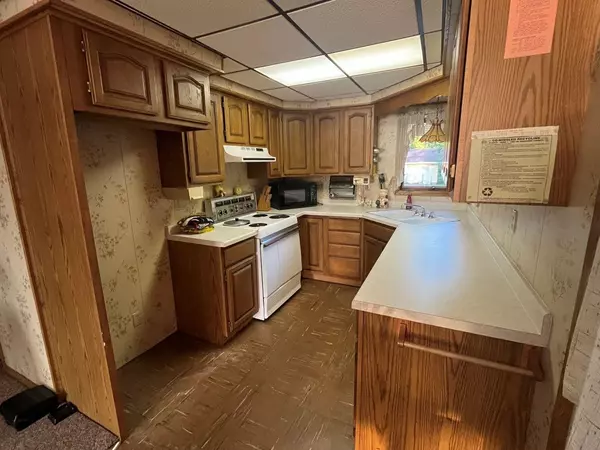 Clintonville, WI 54929-8584,N2711 RUSTIC DR