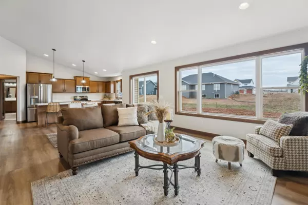 Neenah, WI 54956,2658 LAWRENCE LN