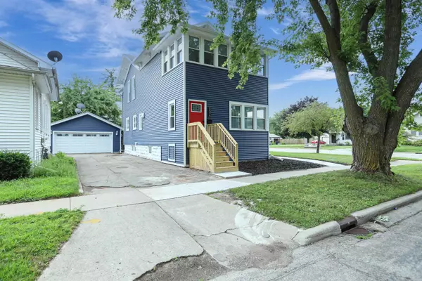 Oshkosh, WI 54902,553 W 16TH AVE