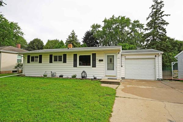 1638 LANGLADE AVE, Green Bay, WI 54304-2917