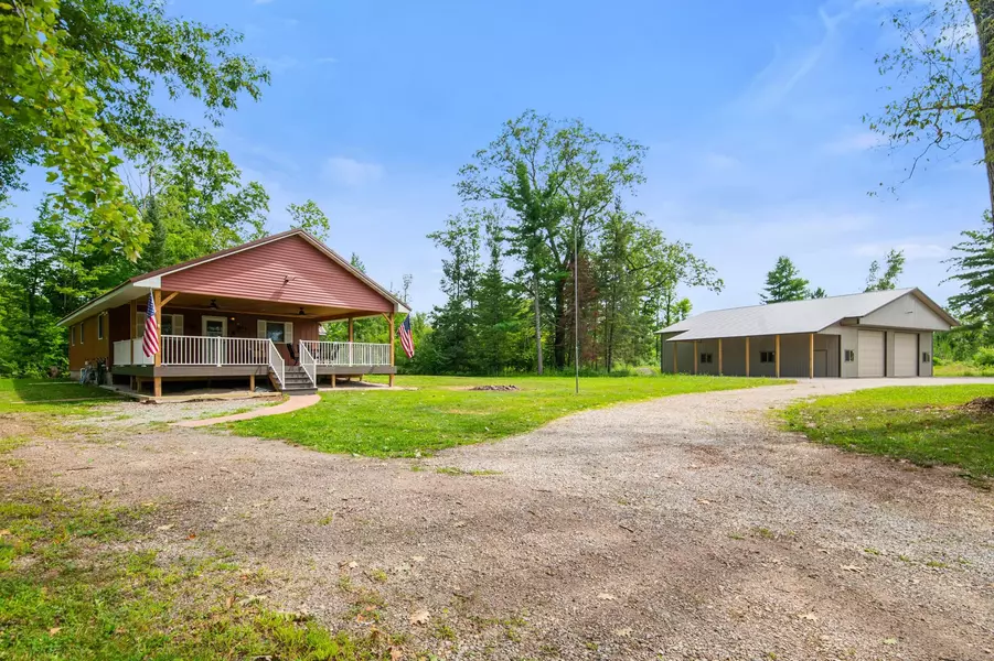 14948 SHADOW LAKE LN, Mountain, WI 54149-9563