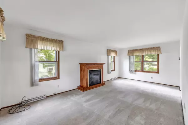 Shawano, WI 54166-3610,1206 E LIEG AVE