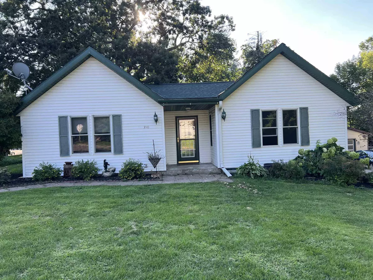 Iola, WI 54945,390 S JACKSON ST