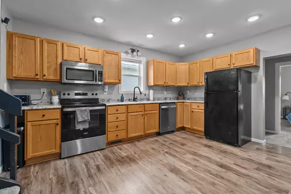 Kaukauna, WI 54130,704 E 8TH ST