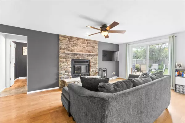 Appleton, WI 54915,3207 CRESTVIEW DR