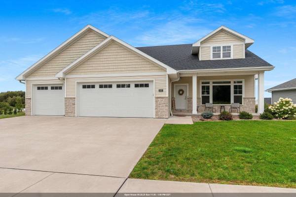 3832 BOWER CREEK RD, De Pere, WI 54115