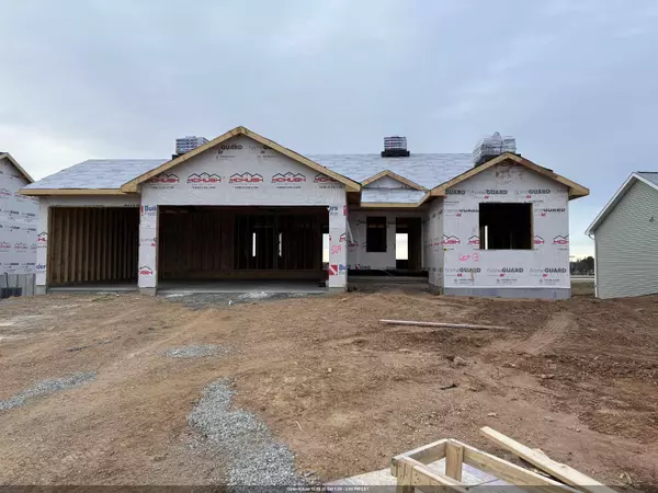 569 HORTON TER, Hortonville, WI 54944