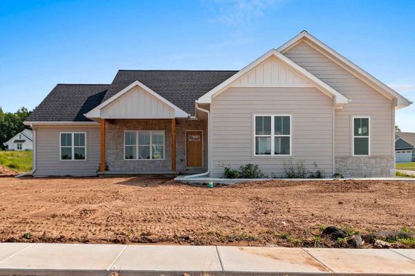 1774 DALLAS LN, De Pere, WI 54115