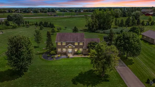 Neenah, WI 54956,8190 SAGE CT