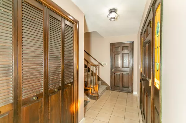Appleton, WI 54915,1215 S CLARA ST