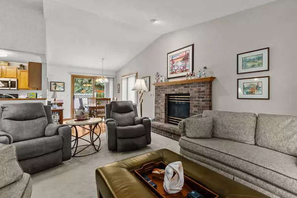 Appleton, WI 54915,1108 S EAST ST